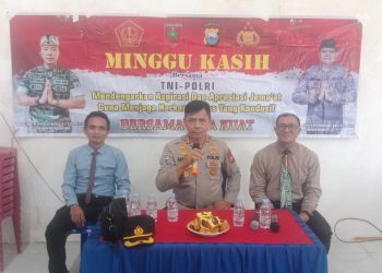 Polda Sulsel Gelar Minggu Kasih bersama Di Gereja Kemah Injil Mandai Maros , Jemaah Minta Penerangan Jalan