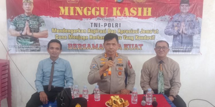 Polda Sulsel Gelar Minggu Kasih bersama Di Gereja Kemah Injil Mandai Maros , Jemaah Minta Penerangan Jalan
