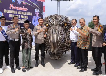 Simpang 4 Dumpil Jadi Saksi: Polres Madiun Resmi Resmikan Monumen Knalpot Brong sebagai Langkah Atasi Kebisingan