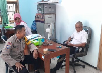 Sambang ke Warga, Bhabinkamtibmas Polsek Boja Ajak Masyarakat Ciptakan Situasi Sejuk Jelang Pemilu