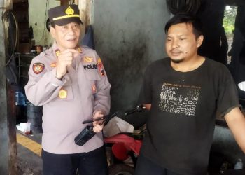 Kunjungi Bengkel, Kapolsek Sukorejo Berikan Sosialisasi dan Penertiban Knalpot Brong
