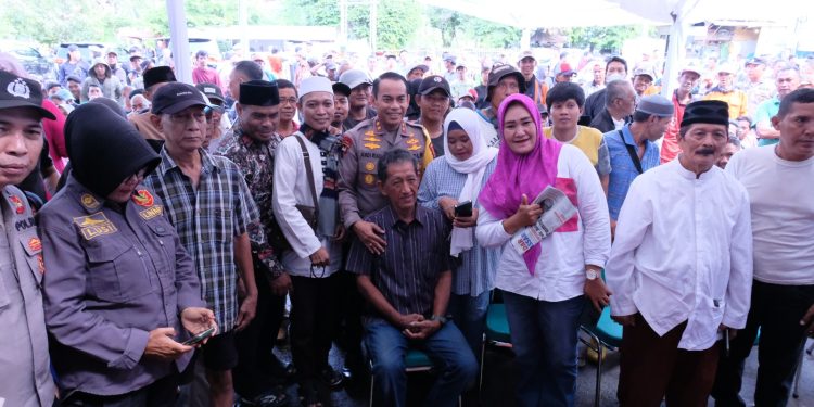 Jumat Curhat Dengan Warga  Makassar, Kapolda Sulsel Himbau  Agar Perbedaan  Pilihan Jangan Jadikan Kita Konflik Atau Ribut