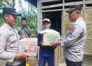 Kapolsek Bendungan Peduli Warganya.