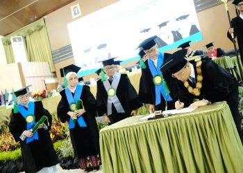 Awal Tahun 2024, UMI Kembali Kukuhkan 3 Profesor Baru