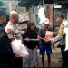 Berbagi Kepada Yang Membutuhkan, Polsek Somba Opu Berikan Bansos Kepada Warga Kurang Mampu.
