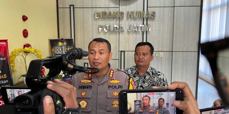 Kabidhumas Polda Jatim Klarifikasi Pernyataan Sekjen PDIP Hasto