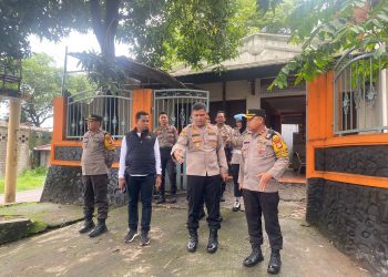 Kapolres Gowa Kunjungi dan Tinjau Gudang Logistik KPU, Kantor KPU Serta Bawaslu