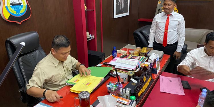 Kapolres Gowa Sambut Hangat Kunjungan Personel dan Keluarga