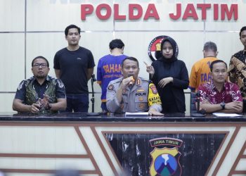 Polda Jatim Berhasil Amankan 4 Tersangka Calo Rekrutmen ASN yang Tipu Korban Hingga 7.4 Miliar