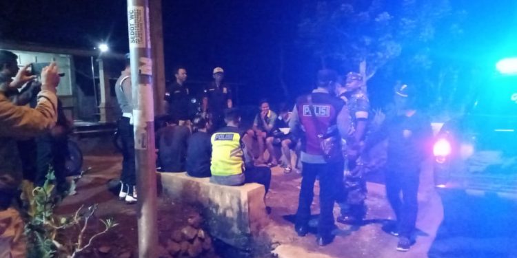 Patroli gabungan Polisi dan TNI, Cegah Gesekan Perguruan Silat di Ngawi