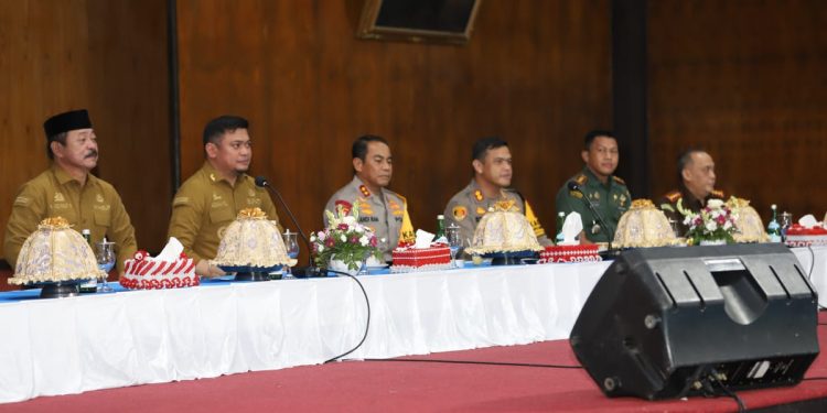Kapolres Gowa Dampingi Kapolda Sulsel Gelar Acara Tatap Muka dengan Pemerintah Kabupaten Gowa