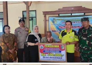 Penyaluran BLT- DD Desa Kradinan Berjalan Lancar, Kades Berharap Bisa di Gunakan Sebaik- baiknya