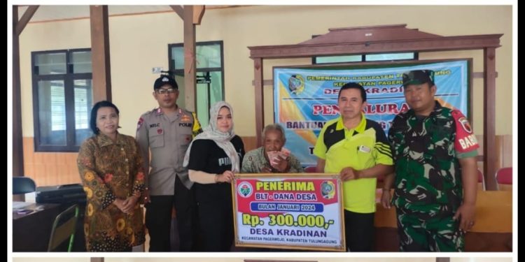 Penyaluran BLT- DD Desa Kradinan Berjalan Lancar, Kades Berharap Bisa di Gunakan Sebaik- baiknya