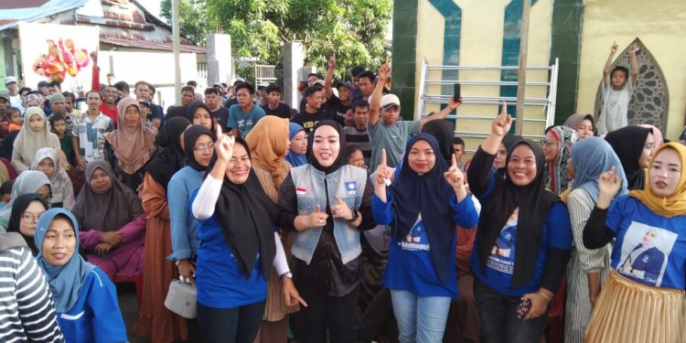 CALEG DPRD PARTAI PAN NO URUT. I. HJ. NURLENNI KAHAR SIBALI, KEMBALI MENYAPA WARGAX DI 4. TITIK DIWILAYAH DAPIL IV. KAB. TAKALAR.