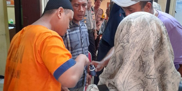 Polres Ngawi Beri Kesempatan Tahanan Gunakan Hak Pilihnya pada Pemilu 2024