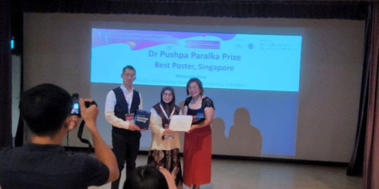 *Dosen FK UNHAS Menangkan Kategori Presenter Terbaik di Singapura*