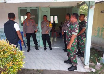 Wakapolres Ngawi Cek Langsung Pengawalan Kotak Suara Pemilu ke PPK