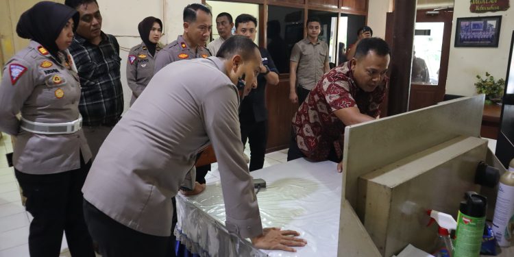 Pastikan Pelayanan Maksimal, Kapolres Kediri Kota Cek Pelayanan Publik