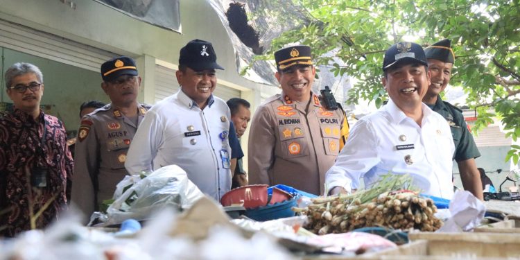 Kapolres Madiun Bersama Forkopimda Lakukan Pemantauan Ketersediaan Bahan Pokok