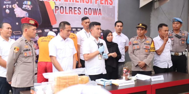 Polres Gowa Gelar Press Conference Hasil Pengungkapan Narkotika dan Obat Telarang Lainnya di Area Spot Payung