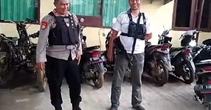 KABID HUMAS POLDA JABAR : POLISI  GREBEK JUDI SAMBUNG AYAM