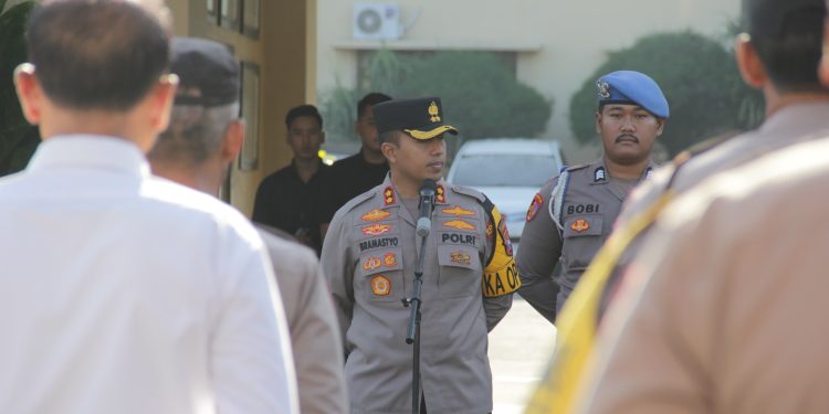 Mak Nyus,  Nyoblos di Kota Kediri Dapat Makan Gratis