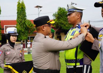 Kapolres Batang Pimpin Apel Operasi Keselamatan Lalu Lintas Candi 2024