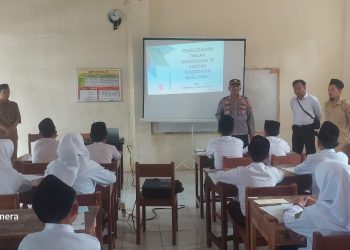 Polsek Subah Gelar Sosialisasi Pencegahan Bullying di Pondok Pesantren Al-Huda