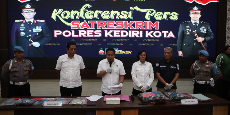 Polres Kediri Kota Berhasil Amankan Pria Pelaku Pembunuhan Mantan Pacar Dengan Racun