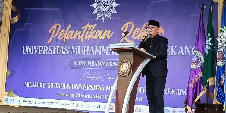 Drs. Syawal Sitonda, M.Ag di Lantik Sebagai Rektor UNIMEN. ini Harapan Muslimin Bando.