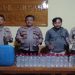 Polsek Subah Berhasil Amankan 70 Botol Miras Jelang Ramadan