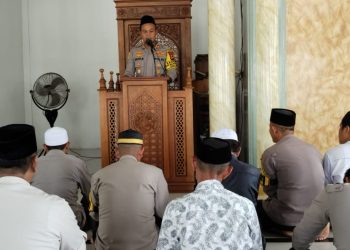Kembali gelar Safari Jumat, Polres Palopo titipkan sejumlah pesan penting untuk warga.