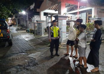 Antisipasi Perang Sarung di Ngawi, Polsek Ngrambe Patroli Subuh
