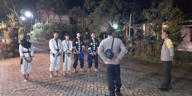 Tekan Kriminalitas di Ngawi, Polsek Jogorogo Tingkatkan Patroli