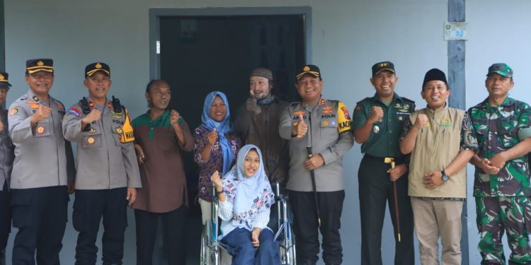 Polres Ngawi Peduli,  Bantu Bedah Rumah Warga Berkebutuhan Khusus di Karangjati