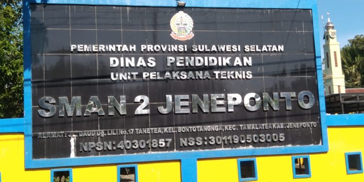 Gegara BPK Larang Berlangganan Koran Kalau Bukan Koran Pendidikan, Kepala SMAN 2 Jeneponto Hentikan Berlangganan Koran