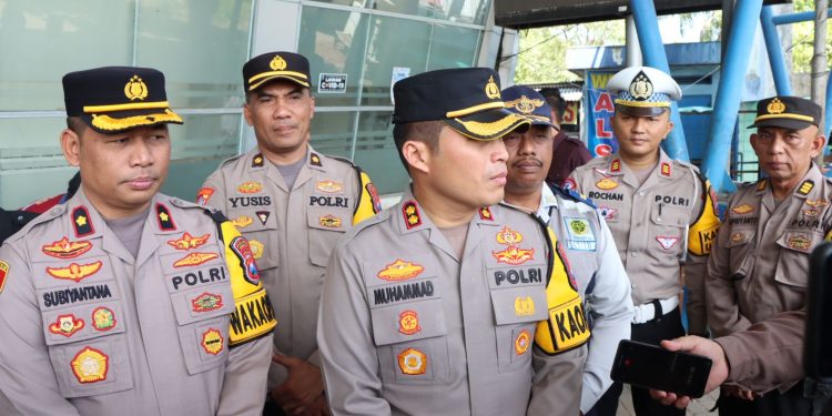 Polres Nganjuk Lakukan Tes Urin Acak Sopir Angkutan Umum, Upaya Jaga Keselamatan Penumpang