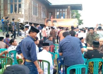 Warga Membludak Ribuan Hadiri Buka Puasa Bersama Bakal Calon Bupati Jeneponto Syamsuddin Karlos kr.Lagu Di Kampung Arungkeke