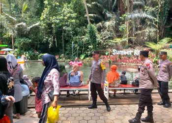 Polisi Ngawi Maksimalkan Pengamanan Tempat Wisata di Sine