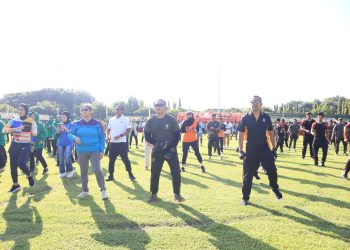 Peringati HUT Brigif 16 Wira Yudha Ke- 17, Kapolres Kediri Kota Bersama Forkopimda Ikuti Fun Bike dan Senam Bersama
