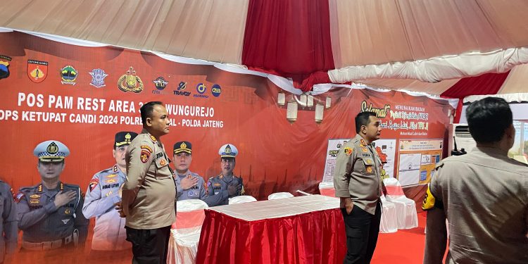 Kapolres Kendal Cek Kesiapan Pos Pengamanan dan Pos Pelayanan Idul Fitri 1445 H Tahun 2024
