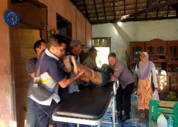 Antisipasi Demam Berdarah, Kembali Sidokkes Polres Ngawi Lakukan Fogging