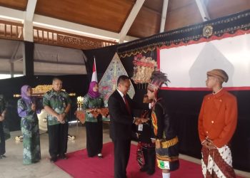 Kabupaten Tulungagung Gelar Lomba Seni Cipta dan Baca Puisi bersama dinas pendidikan