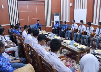 Pj Bupati Takalar Melepas siswa/siswi Peserta Pelatihan Magang ke Jepang.