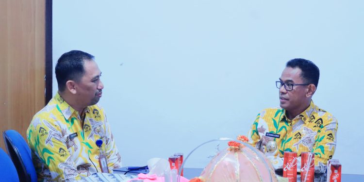 Pj. Bupati Takalar melakukan Monev Program Kegiatan pada Dinas TPHPKP