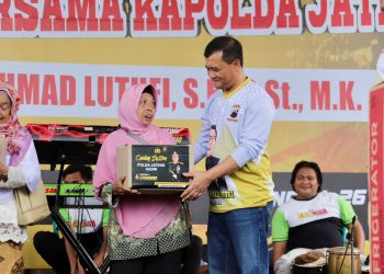 Irjen Pol Ahmad Luthfi  adakan Bhakti Sosial dan Layanan Kesehatan di Kendal