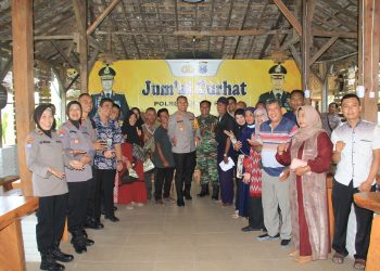 Polres Kediri Kota Kembali Gelar Jum’at Curhat Bersama  Warga Kel Tamanan Kota Kediri