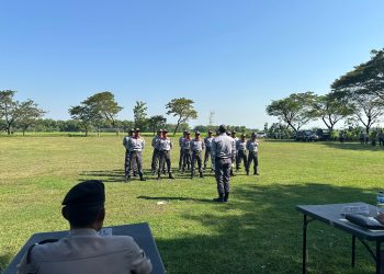 Meriahkan Hari Bhayangkara ke-78, Samapta Polres Ngawi Gelar Lomba Baris Berbaris