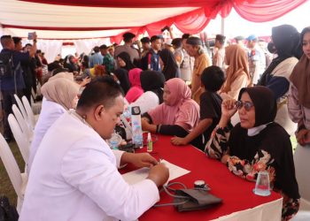 Baharkam Polri Gelar Baksos dan Layanan Kesehatan Gratis di Takalar