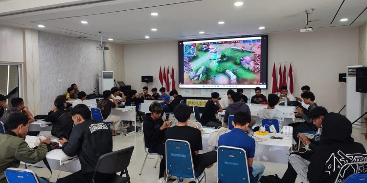 Tingkatkan Sportivitas Generasi Muda, Polres Gelar Turnamen E-Sport Kapolres Ngawi  Competition 2024